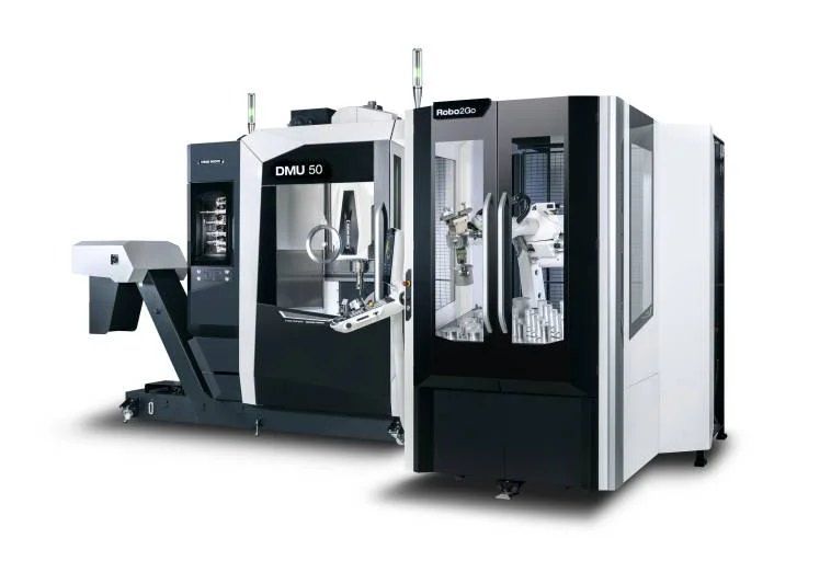 Zwei DMG MORI DMU 50 mit Robo2Go-Roboterbeladung